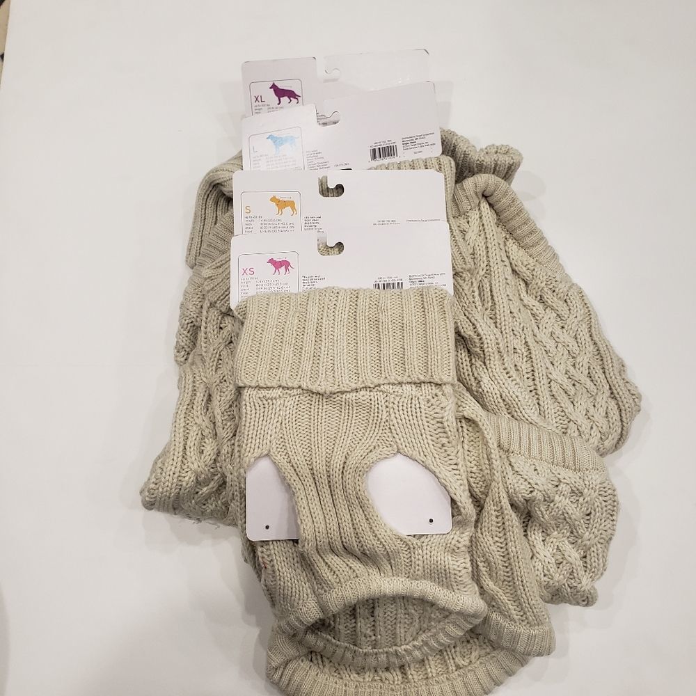 Cable Knit Turtleneck Dog Sweater - Boots & Barkley New with Tags - Picture 6 of 9